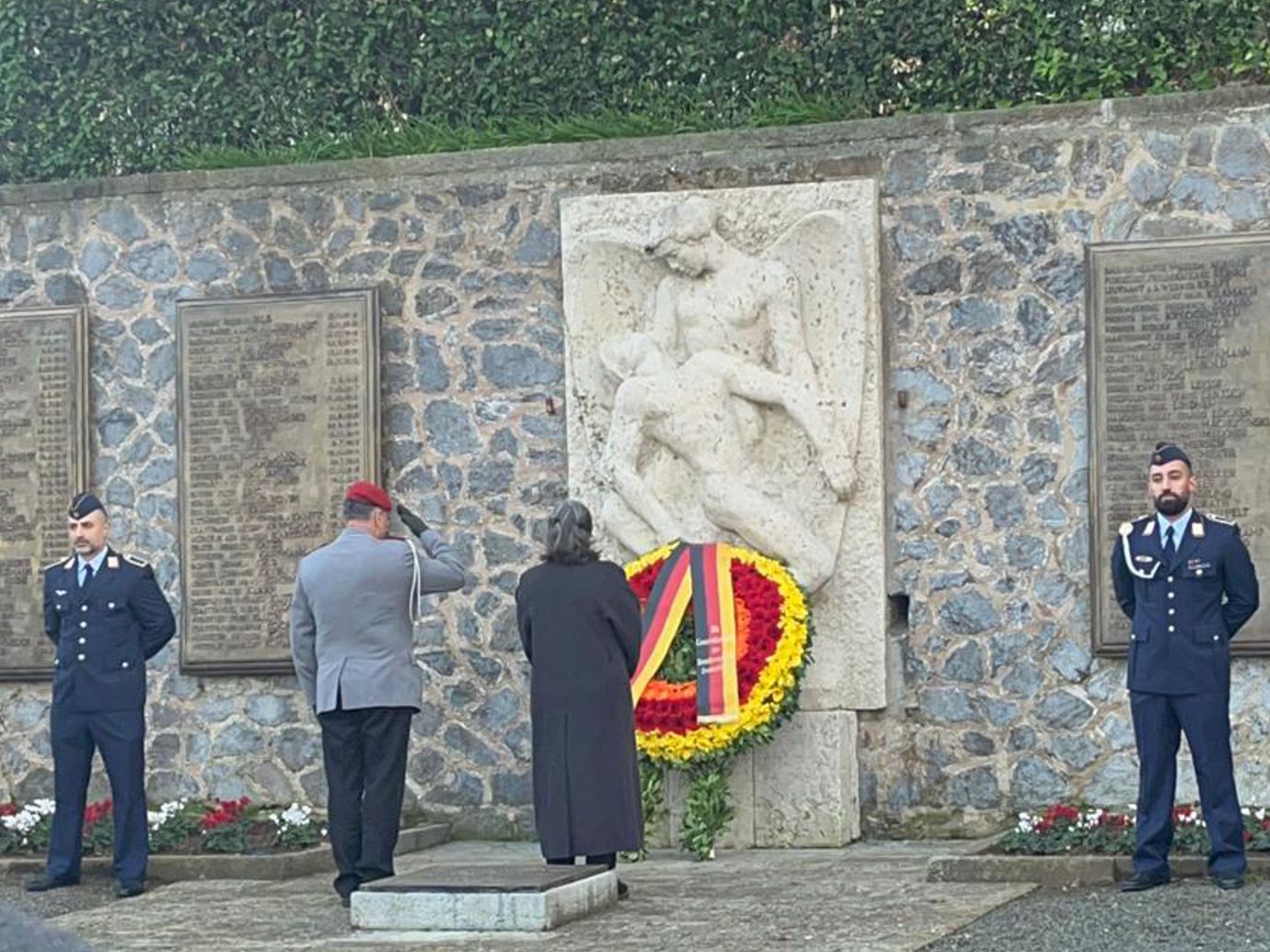 Teilnahme der DSI am Volkstrauertag in Tarabya